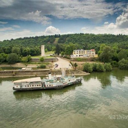Хотелски Комплекс Радецки Град Козлодуй Kozloduy Exterior foto